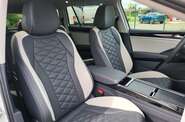 Volkswagen ID.6 Crozz Pro