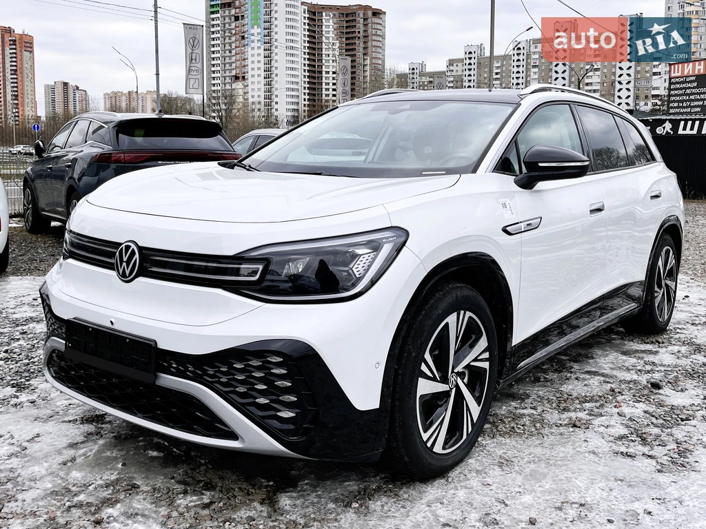 Volkswagen ID.6 Crozz Pro