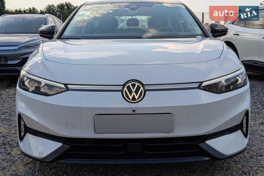 Volkswagen ID.7 - фото 1