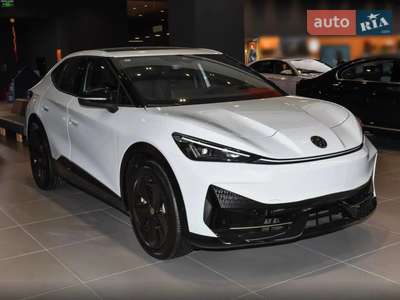 Volkswagen ID. UNYX Pro 82.4 kWh (231 к.с.) 2025