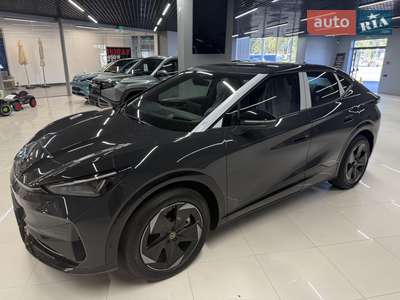 Volkswagen ID. UNYX 2025 Ultra