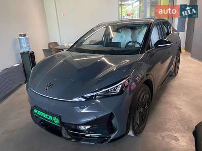Volkswagen ID. UNYX 2025 Ultra