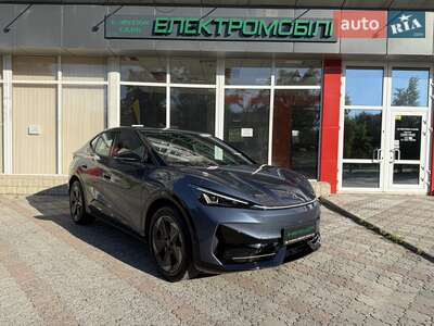 Volkswagen ID. UNYX 2025 Ultra