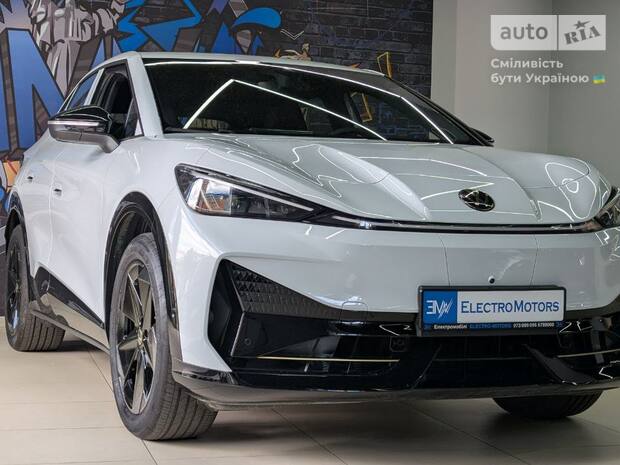 Volkswagen ID. UNYX 2025