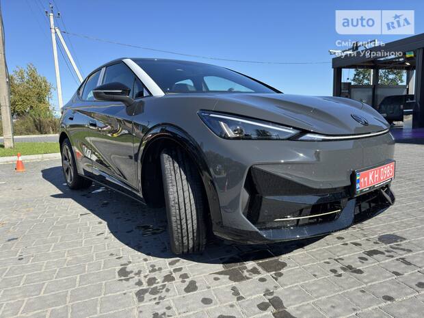 Volkswagen ID. UNYX 2025