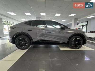 Новый Volkswagen ID. UNYX 2024 - фото 4