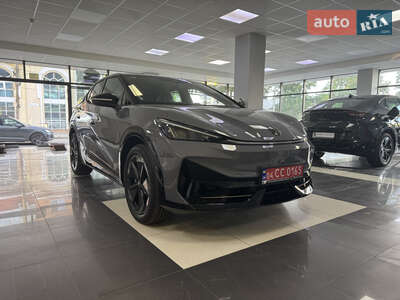 Новый Volkswagen ID. UNYX 2024 - фото 3