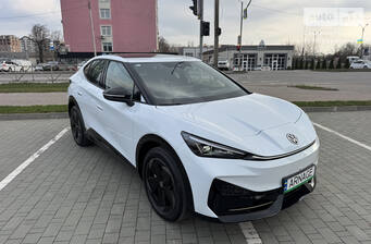 Volkswagen ID. UNYX 2025 Ultra