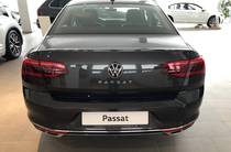 Volkswagen Passat Executive Life