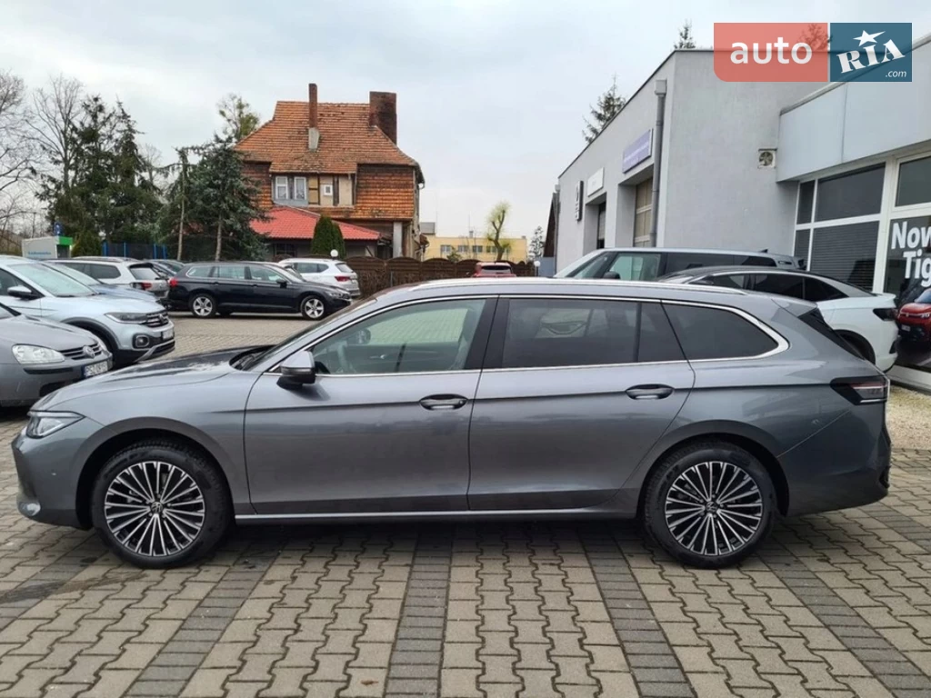 Volkswagen Passat Elegance