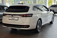 Volkswagen Passat Elegance