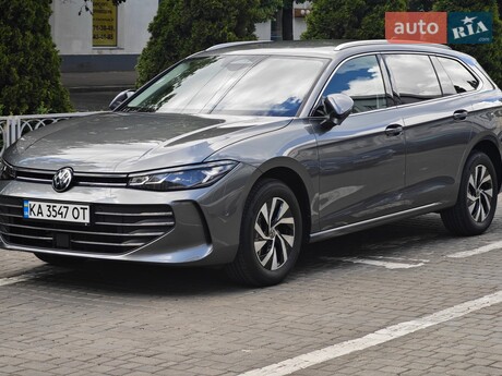 Volkswagen Passat 2025