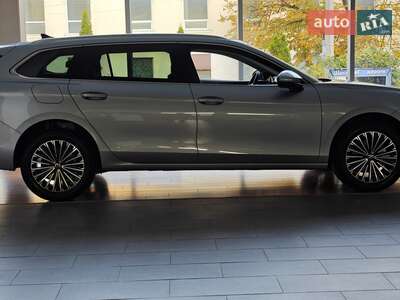 Новий Volkswagen Passat 2025 - фото 2