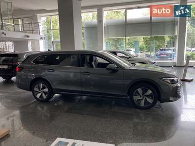 Новий Volkswagen Passat 2025 - фото 4