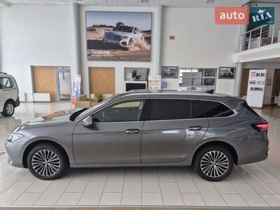 Новый Volkswagen Passat 2025 - фото 4