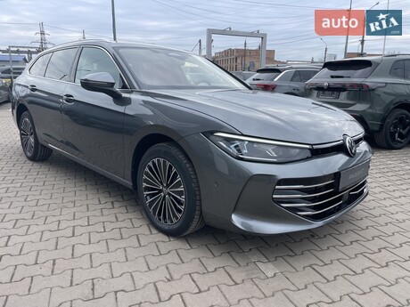 Volkswagen Passat 2025
