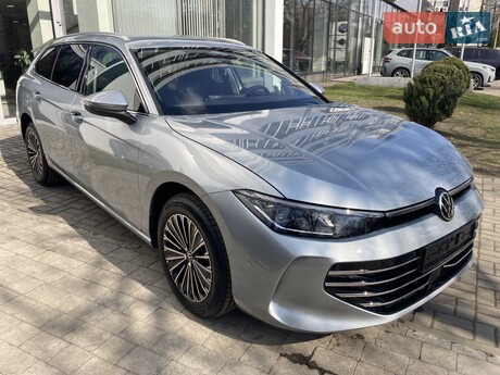 Volkswagen Passat 2025