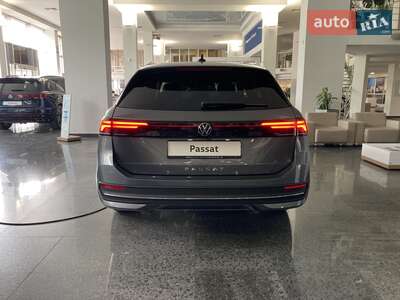 Новый Volkswagen Passat 2025 - фото 5