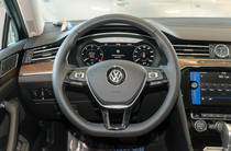 Volkswagen Passat Executive Life