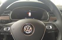 Volkswagen Passat Executive Life