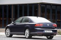 Volkswagen Passat Executive R-Line