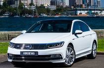 Volkswagen Passat Premium R-Line