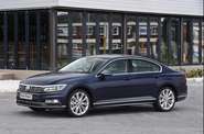 Volkswagen Passat Premium R-Line