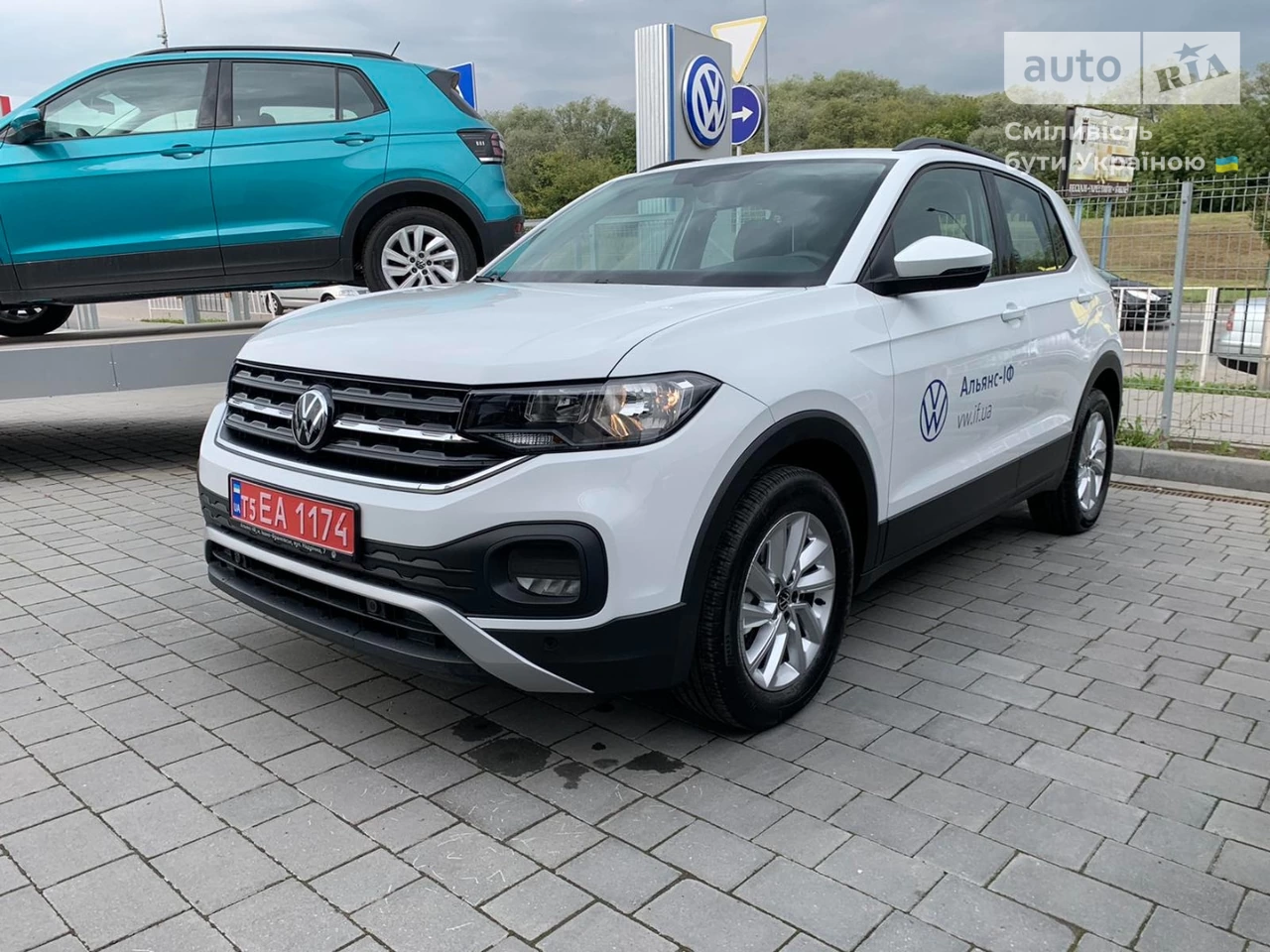 Volkswagen T-Cross Life