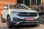 Volkswagen T-Cross Style