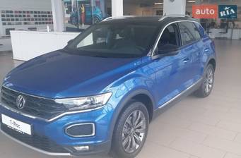 Volkswagen T-Roc 1.5 TSI DSG (150 к.с.) 2021 Volkswagen T-Roc 1.5 TSI DSG (150 к.с.) 2021
