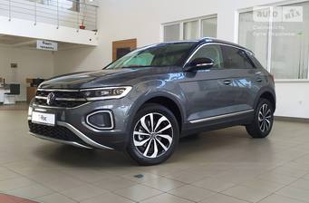 Volkswagen T-Roc 1.5 TSI DSG (150 к.с.) 2023