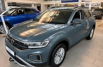 Volkswagen T-Roc 1.4 TSI AT (150 к.с.) 2023