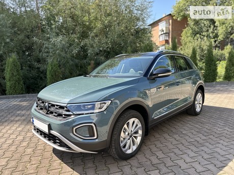 Volkswagen T-Roc 2024