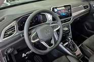Новый Volkswagen T-Roc 1.4 TSI AT (150 к.с.) Sport 2024 автосалона Автодім Атлант на Дніпровській набережній - фото 8