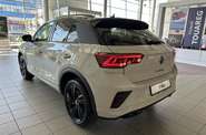 Volkswagen T-Roc R-Line+