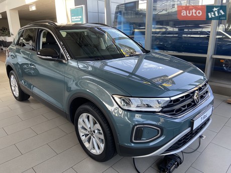 Volkswagen T-Roc 2025