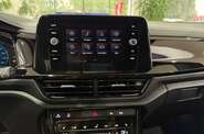 Volkswagen T-Roc R-Line+