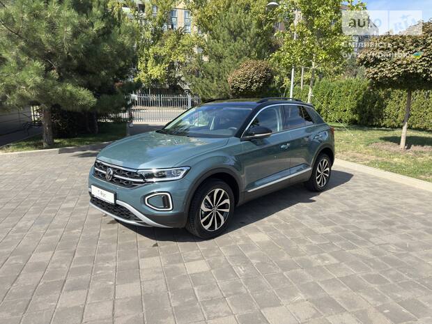 Volkswagen T-Roc 2025