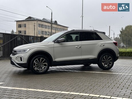Volkswagen T-Roc 2025
