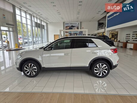 Volkswagen T-Roc 2025