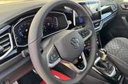 Volkswagen T-Roc R-Line+