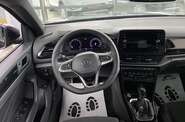 Volkswagen T-Roc R-Line+
