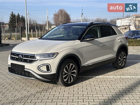 Volkswagen T-Roc 2025