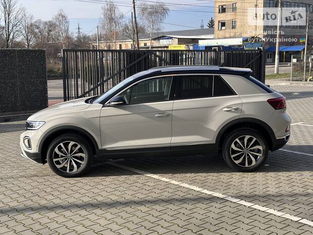 Volkswagen T-Roc 2025