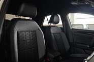 Volkswagen T-Roc R-Line+
