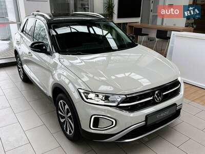 Новий Volkswagen T-Roc 2025 - фото 2