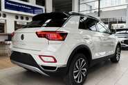Volkswagen T-Roc - фото 6