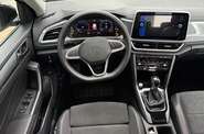 Volkswagen T-Roc - фото 17
