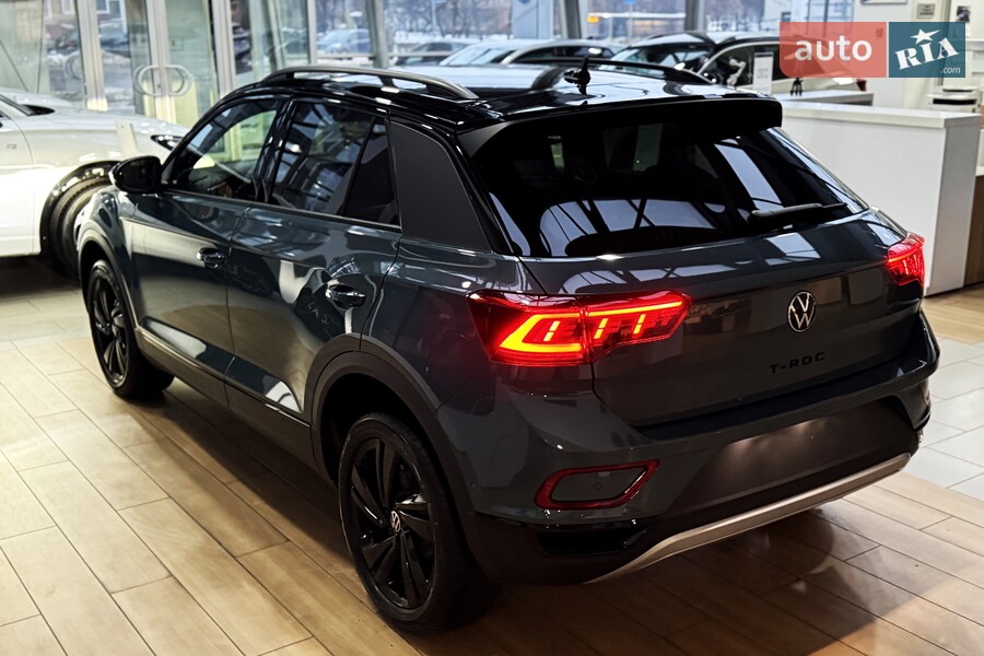 Volkswagen T-Roc - фото 7