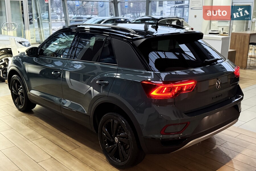 Volkswagen T-Roc - фото 9